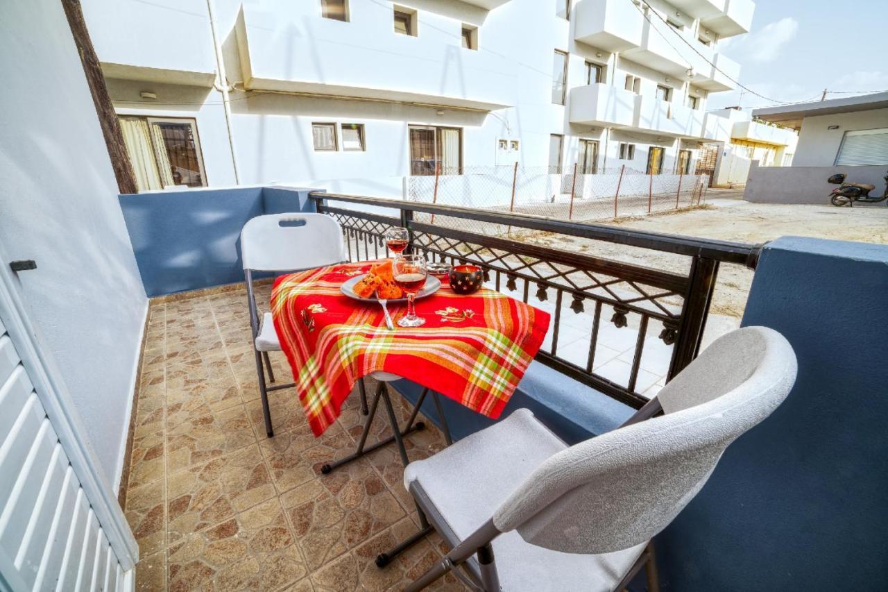 Blue Boutique Apts Amudára Laszithiu Kültér fotó